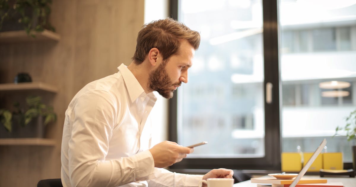 Business Mobile Solutions UK: How to Choose the Right Setup for Your Team (2026)